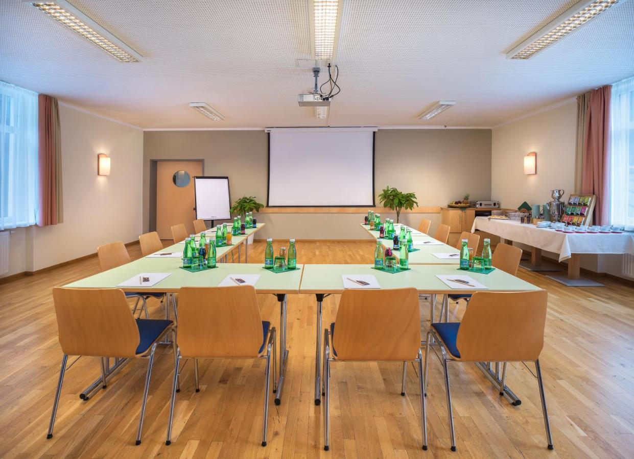 Jufa Hotel אלטאוסיי מראה חיצוני תמונה